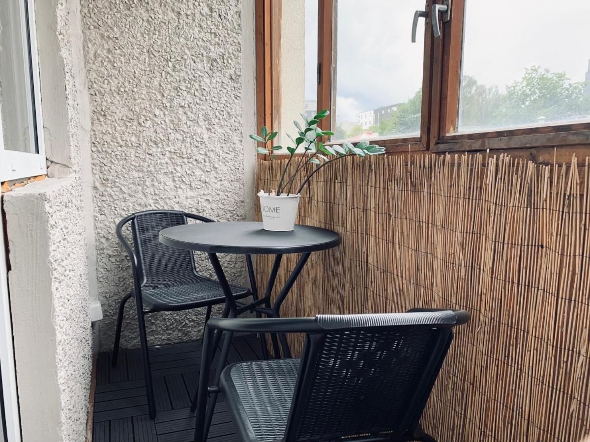 You'Ll Love This Large Apartment! Free Parking! Tallinn Dış mekan fotoğraf